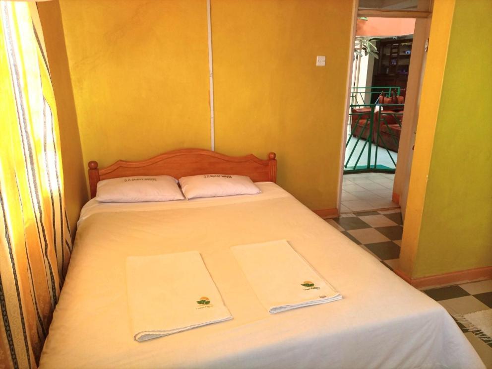 New Green Pastures Guest House Eldoret Buitenkant foto